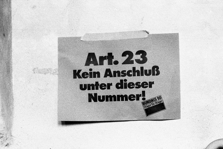 issue title image